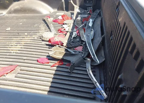 2008 Nissan Titan Le/Se z USA, uszkodzony, nr VIN 1N6BA07D18N345659